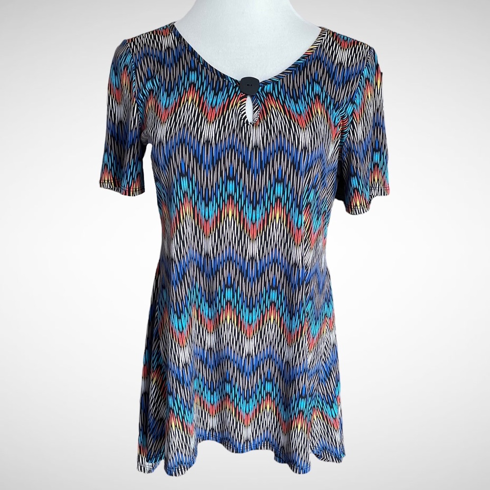 Coco Bianco Multicolored Short-Sleeve A-Line Blouse